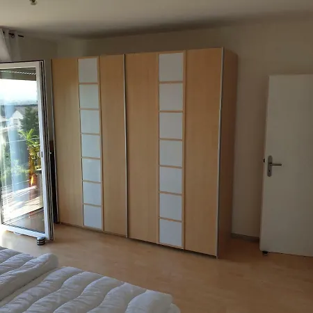 Schaefer- Arnold 아파트 *